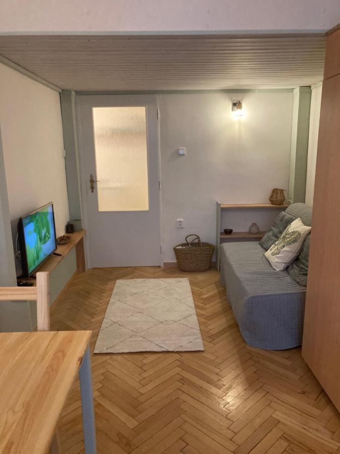 Apartment Jana Masaryka Прага Екстер'єр фото